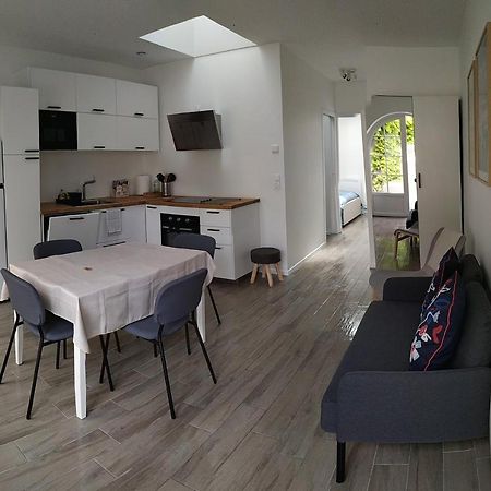 Charmant Et Lumineux Logement, Au Coeur De Cabourg Exterior foto